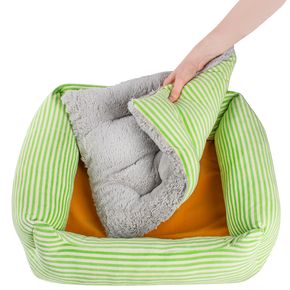 Лежанка-пуфик FANCY PETS для животных 